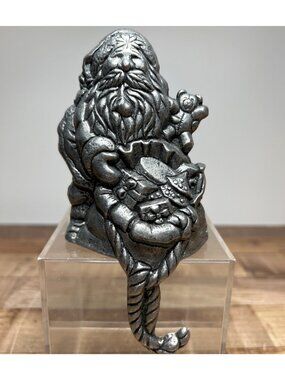 1999 Vintage Carson Pewter Santa with Presents Bag Christmas Stocking Hanger